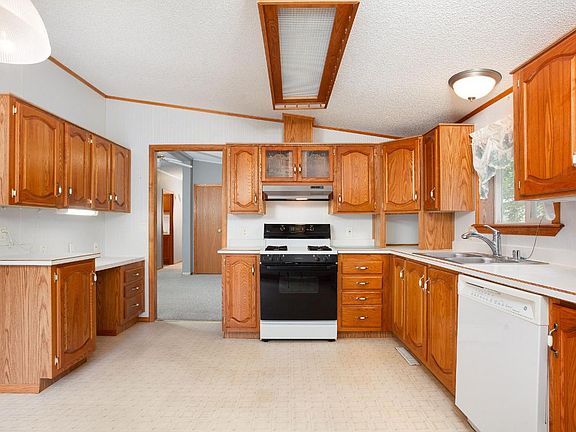 4th image of 9087 Nora Ln