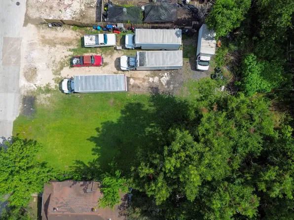3025 Kirk St, Houston, TX 77026