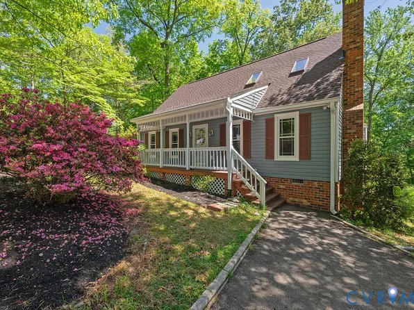 8100 Foxcatcher Ct, North Chesterfield, VA 23235