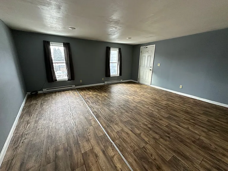 107 W Pulteney St #203 — Photo 3