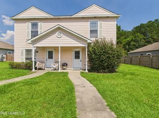 13070 Tracewood Dr #B, Gulfport, MS 39503