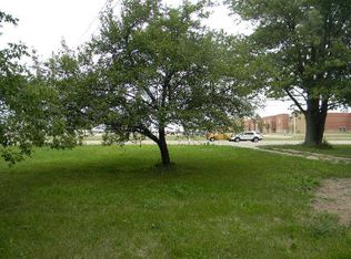 6807 60th St, Kenosha, WI 53142