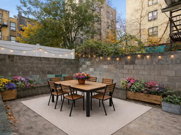 446 East 118th Street image 1 of 7