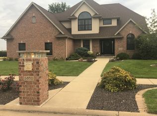 1400 Sycamore St, Peru, IL 61354