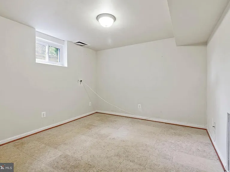 14908 Claude Ln — Photo 18