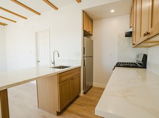 2010 Junipero Ave #2010, Signal Hill, CA 90755