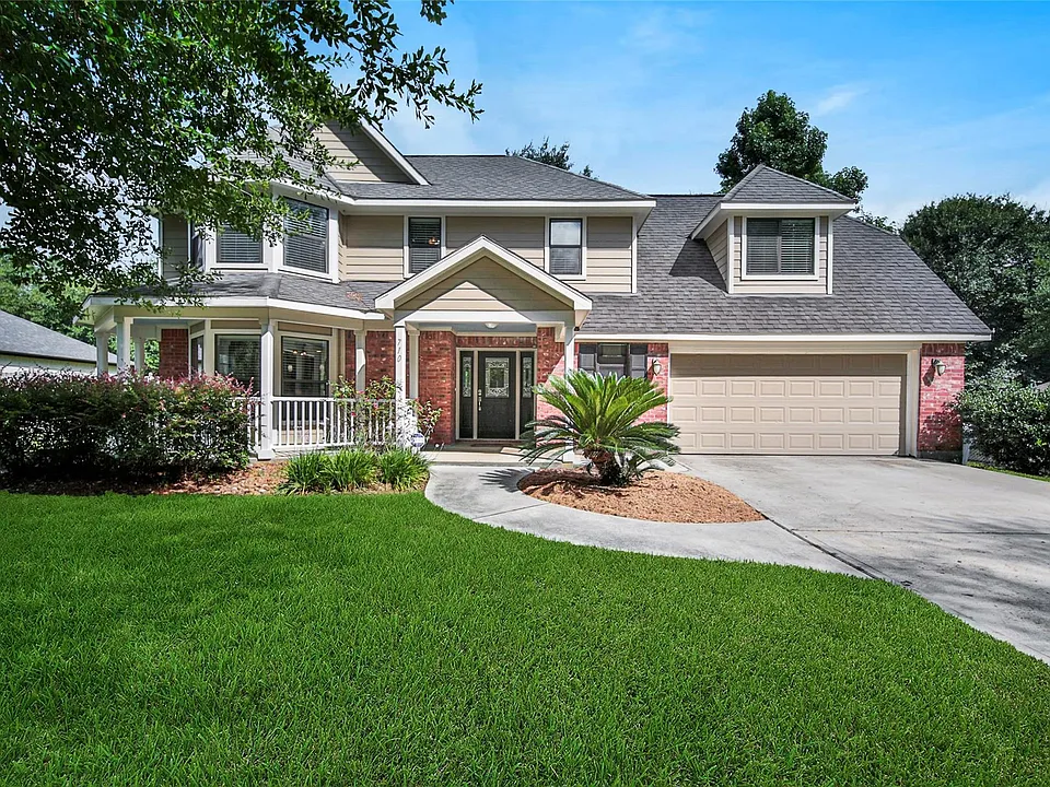 710 W Rollingwood