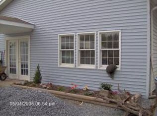 489 Vongunden Rd, Lock Haven, PA 17745