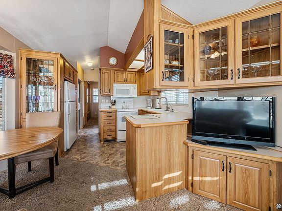 2nd image of 11439 S Maria Rosa Dr