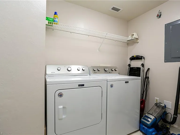 7819 Regal Heron Cir #201 — Photo 20