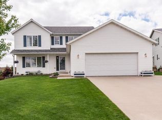 4355 Knotting Hill Ln NW, Rochester, MN 55901