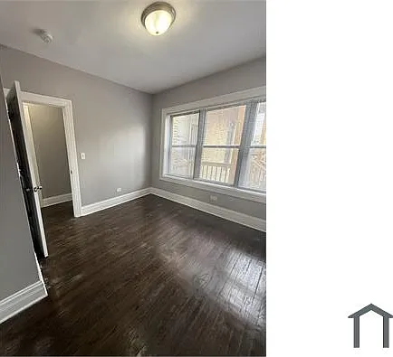 2516 E 77th St — Photo 5