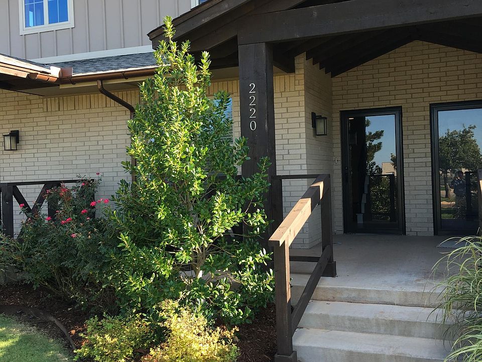 1st image of 2220 Vineyard Blvd