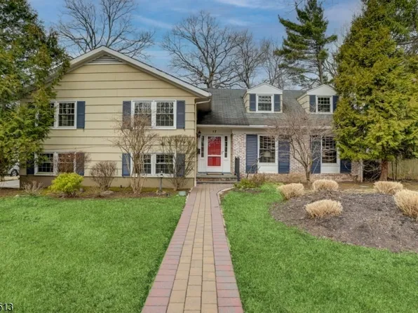 17 SPRING HILL DRIVE, West Orange Twp., NJ 07052