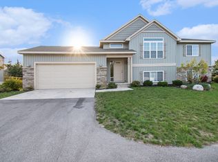 3299 52nd St, Kentwood, MI