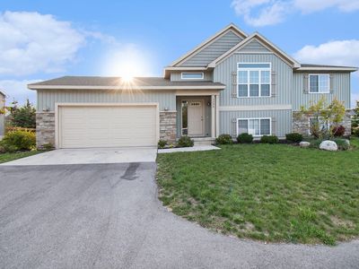 3299 52nd St, Kentwood, MI, 49512