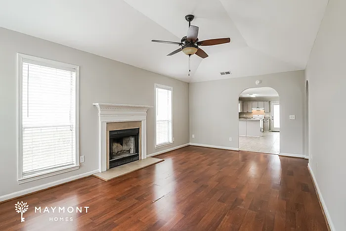 349 Camden Cove Cir — Photo 3