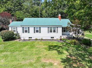 1160 Whirlwind Rd, Greeneville, TN 37743