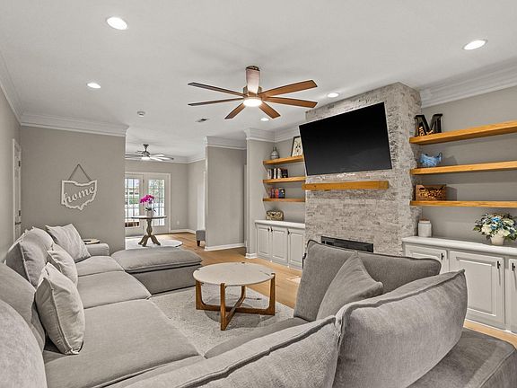 4th image of 109 Audrey Ln