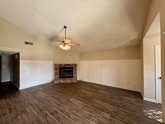 5th image of 544 Beth Ln