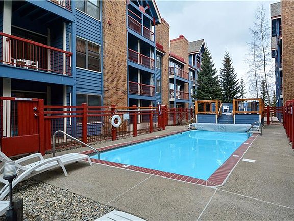 2nd image of 100 S Park Ave #2