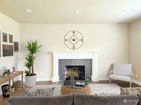 4th image of 25715 18th Avenue S