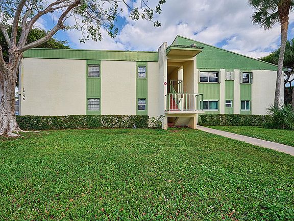 2nd image of 4139 NW 88th Ave APT 207