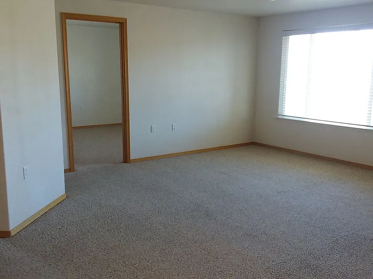 55 Weirup Ln #1-8 — Photo 9