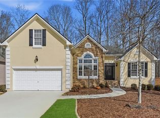 550 Pine Rock Trl, Buford, GA 30518