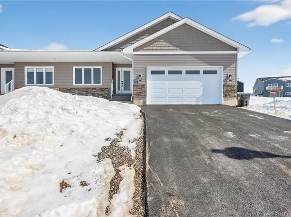 22 Oak Leaf Ln, Hampton, NB E5N 0K8