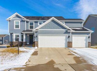 11324 N Chesapeake Ln, Dunlap, IL 61525