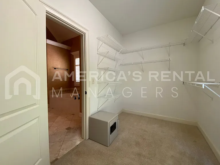 487 Tara Dr — Photo 35