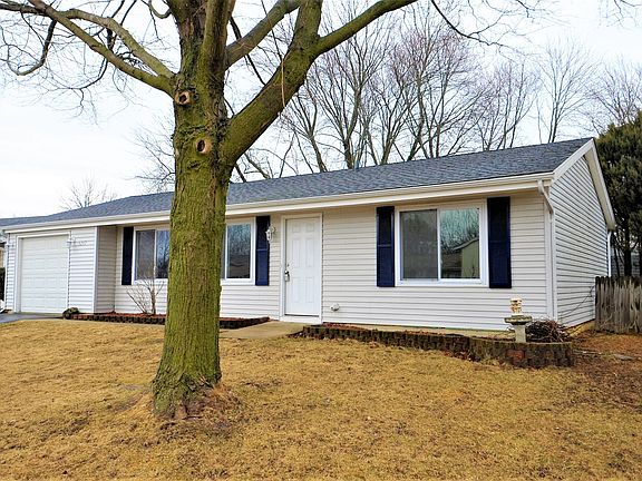 3rd image of 5217 Curtis Ln