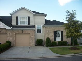 1482 Otterbourne Cir, Chesapeake, VA 23320