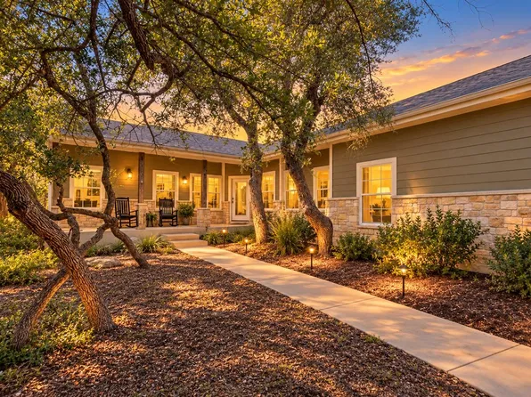 204 Deer Creek Cir, Dripping Springs, TX 78620
