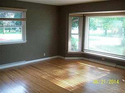 3rd image of 2136 N Kearney Dr