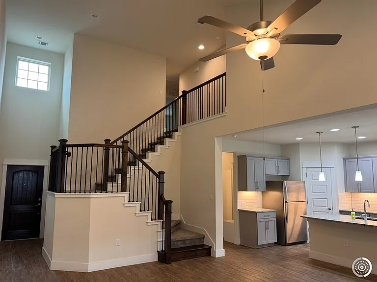 5600 Wolf Pack Dr — Photo 4