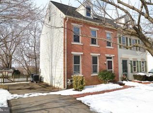 201 Black Horse Dr, Strasburg, PA 17579