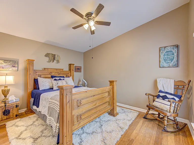 5950 Arncliffe Dr — Photo 27
