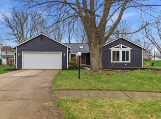 19595 Cross Trl N, Strongsville, OH 44136