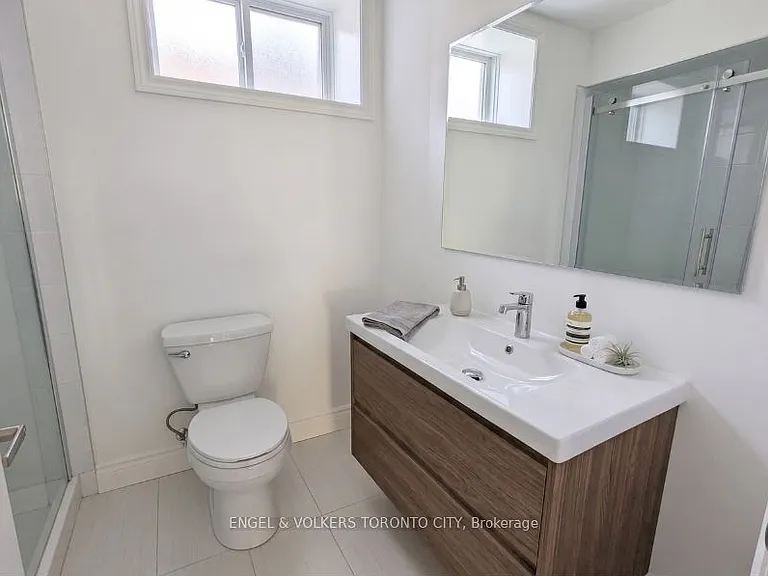 52 Rhyl Ave #BASEMENT — Photo 7