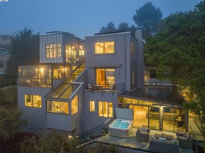 7061 Devon Way, Berkeley, CA, 94705