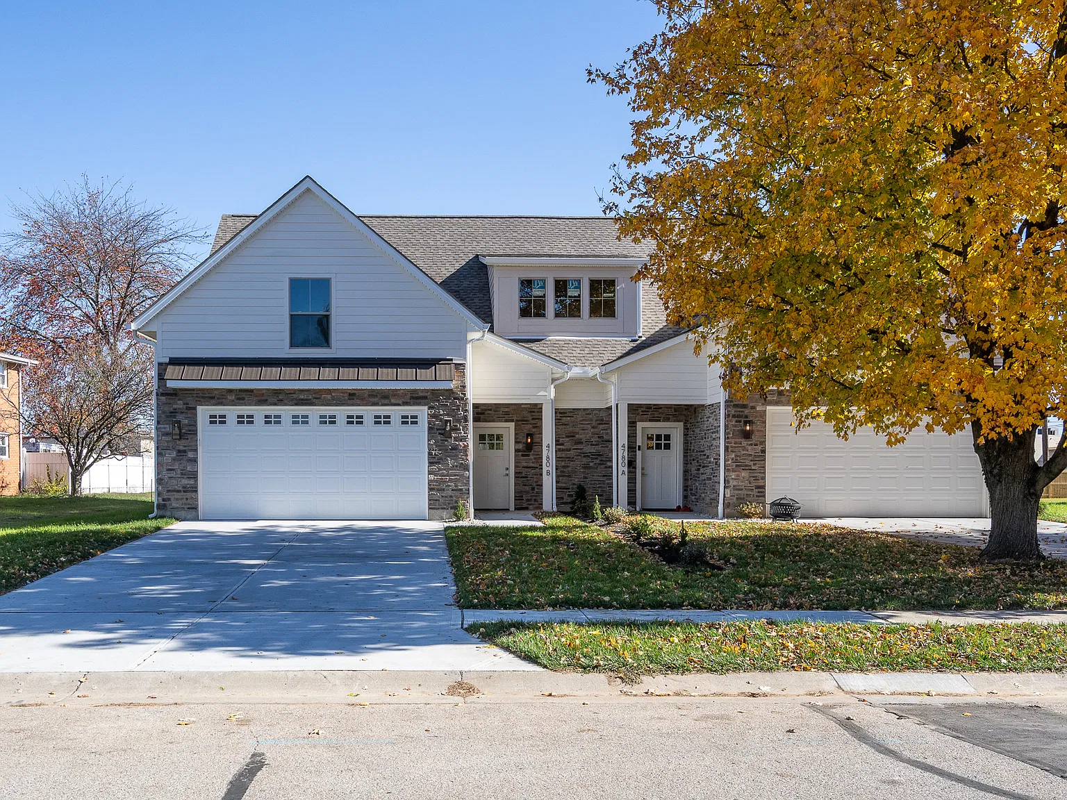4 bed, 3.5 bath, 2000 sqft, $2,700 — Photo 1