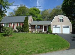 12 Carlida Rd, Groveland, MA 01834