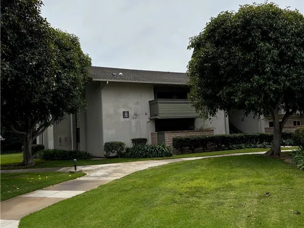 8777 Coral Springs Ct Unit 11H, Huntington Beach, CA 92646