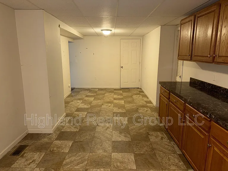 1082 Chambers St #1 — Photo 6