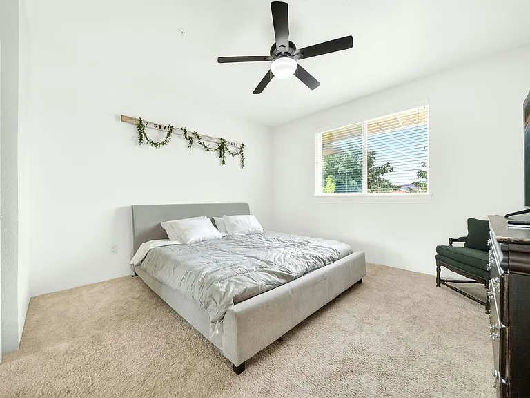 724 Kakala St #1303 — Photo 17