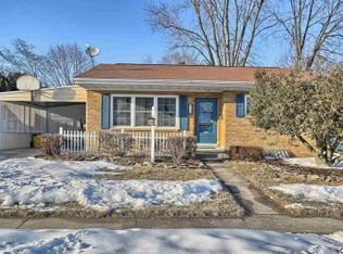 20 Walnut Ln, Camp Hill, PA 17011