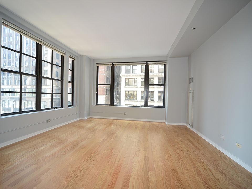 1st image of 5 N Wabash Ave APT 301