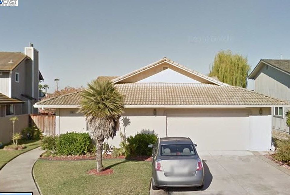 1st image of 5539 Starfish Pl